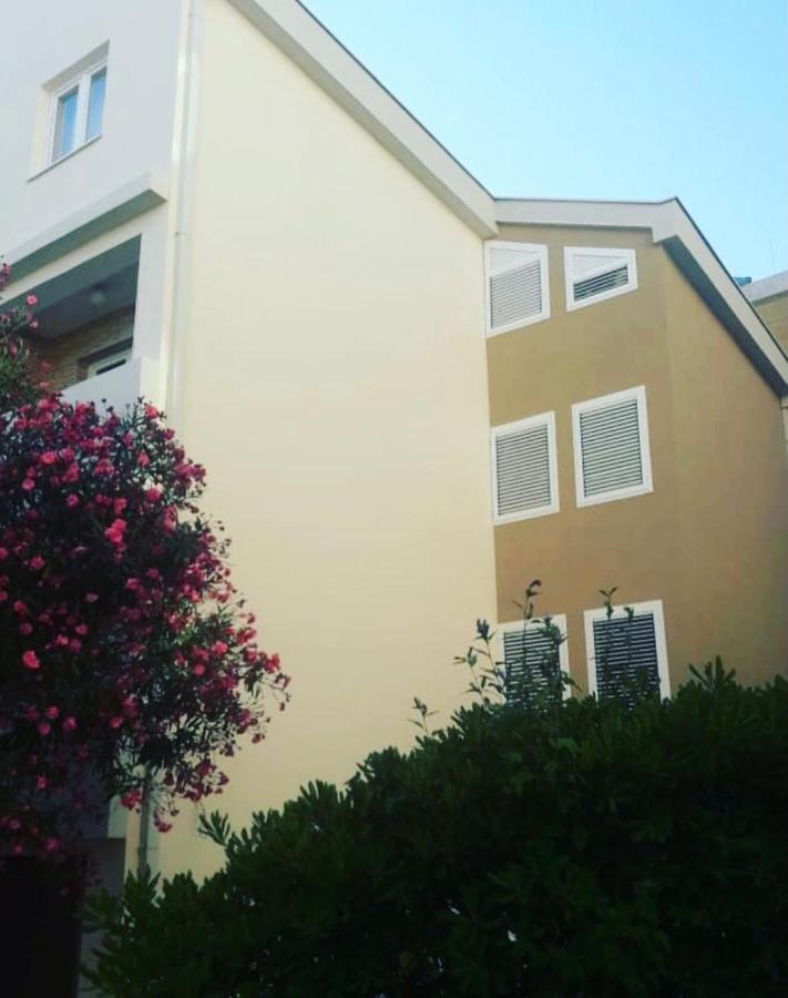 Apartments Vila Anastasia Budva Buitenkant foto