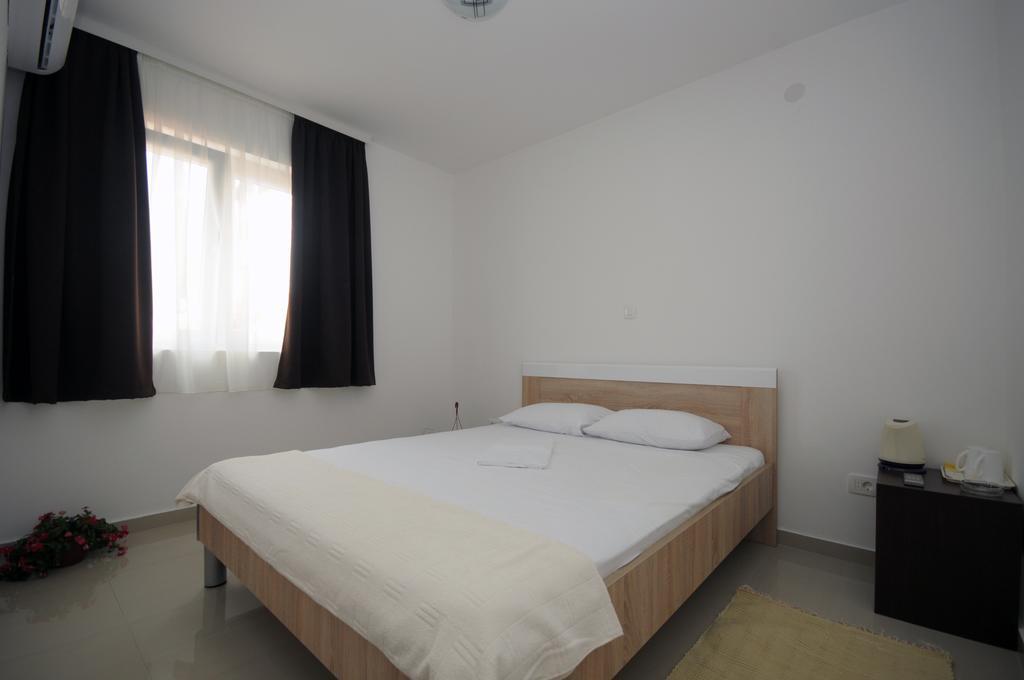Apartments Vila Anastasia Budva Kamer foto