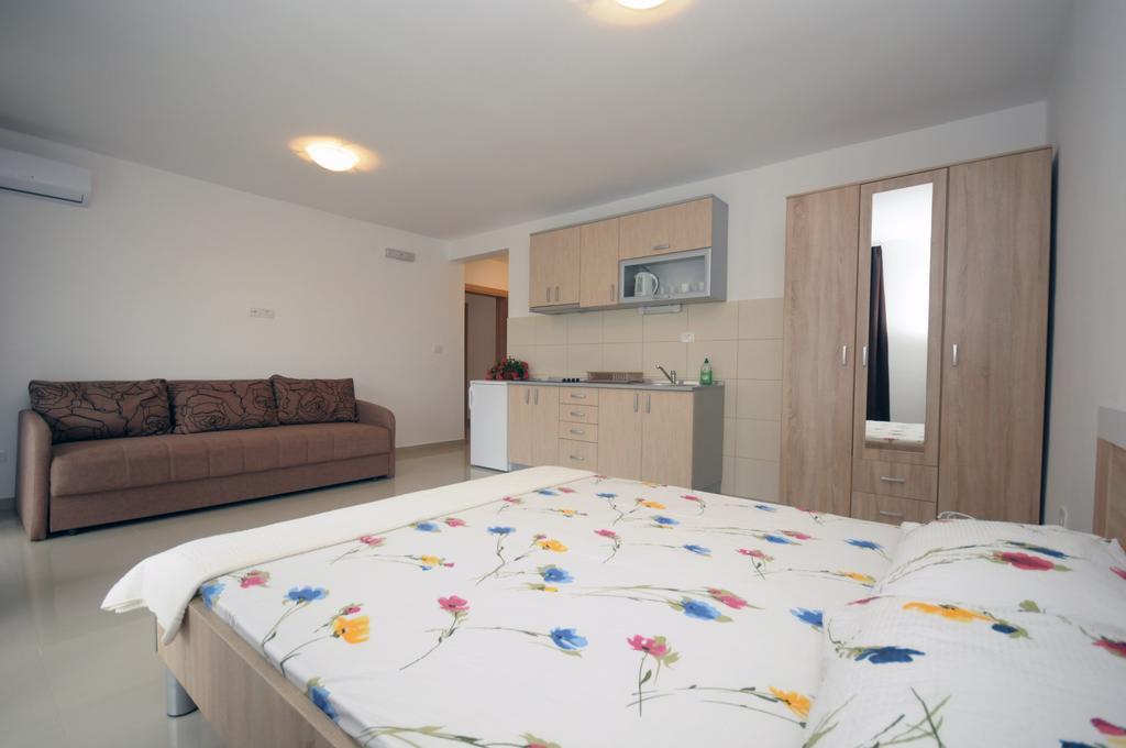 Apartments Vila Anastasia Budva Kamer foto